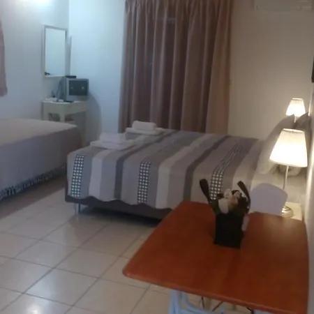 Marketos Apartment Svoronata