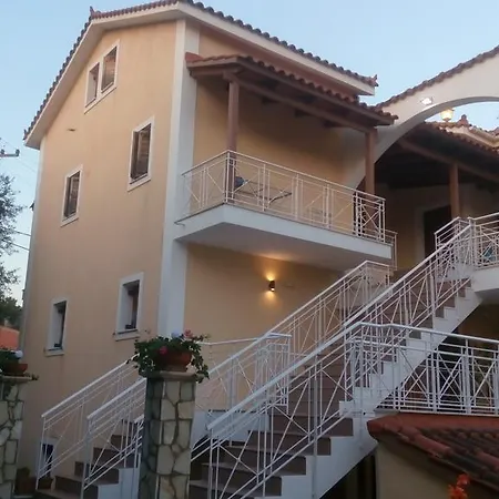 Marketos Apartment *