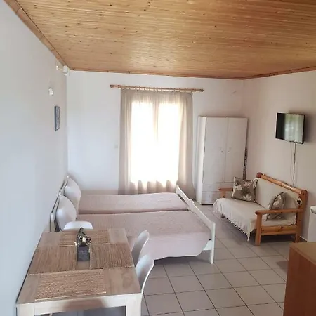 Marketos Apartment *