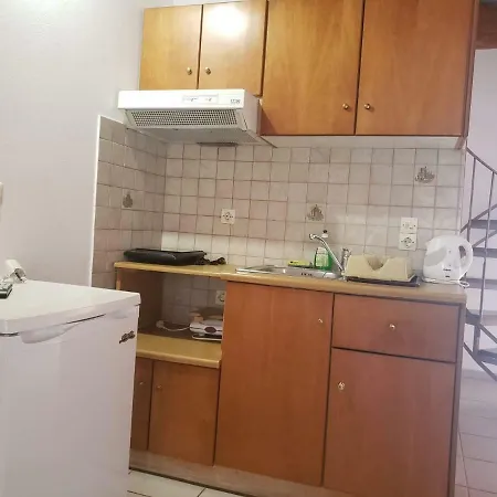 Marketos Apartment *