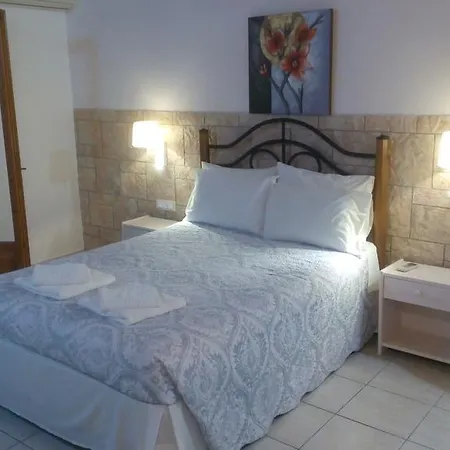 Apartament Marketos
