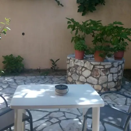 Apartament Marketos